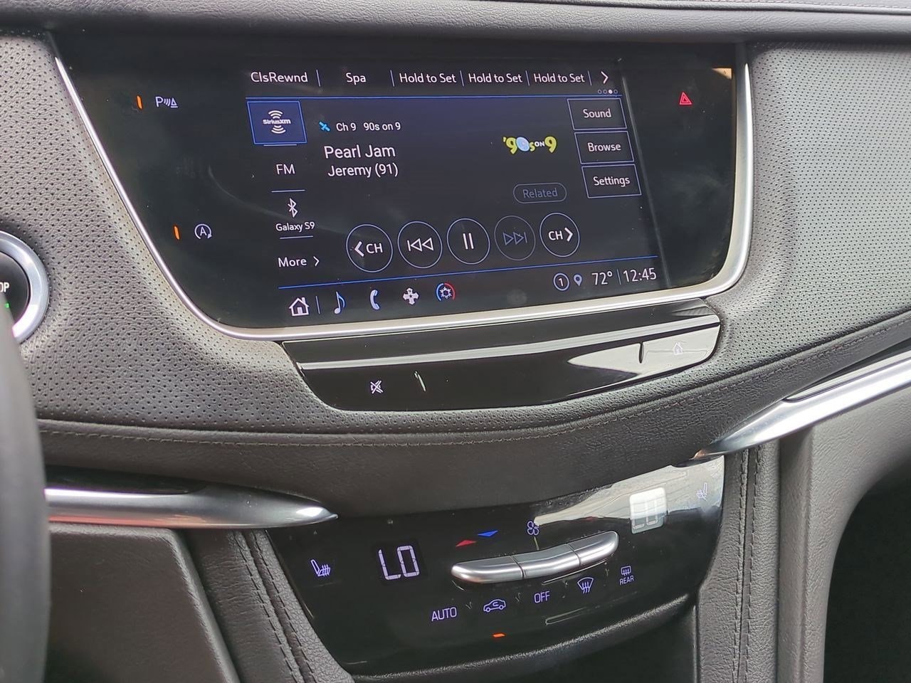 Thumbnail: 2022 Cadillac XT5 - 28