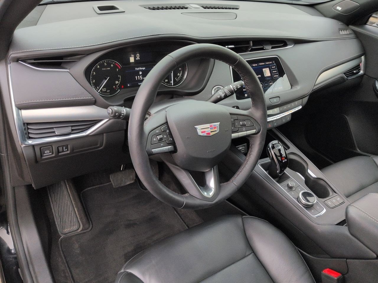 Thumbnail: 2023 Cadillac XT4 - 2