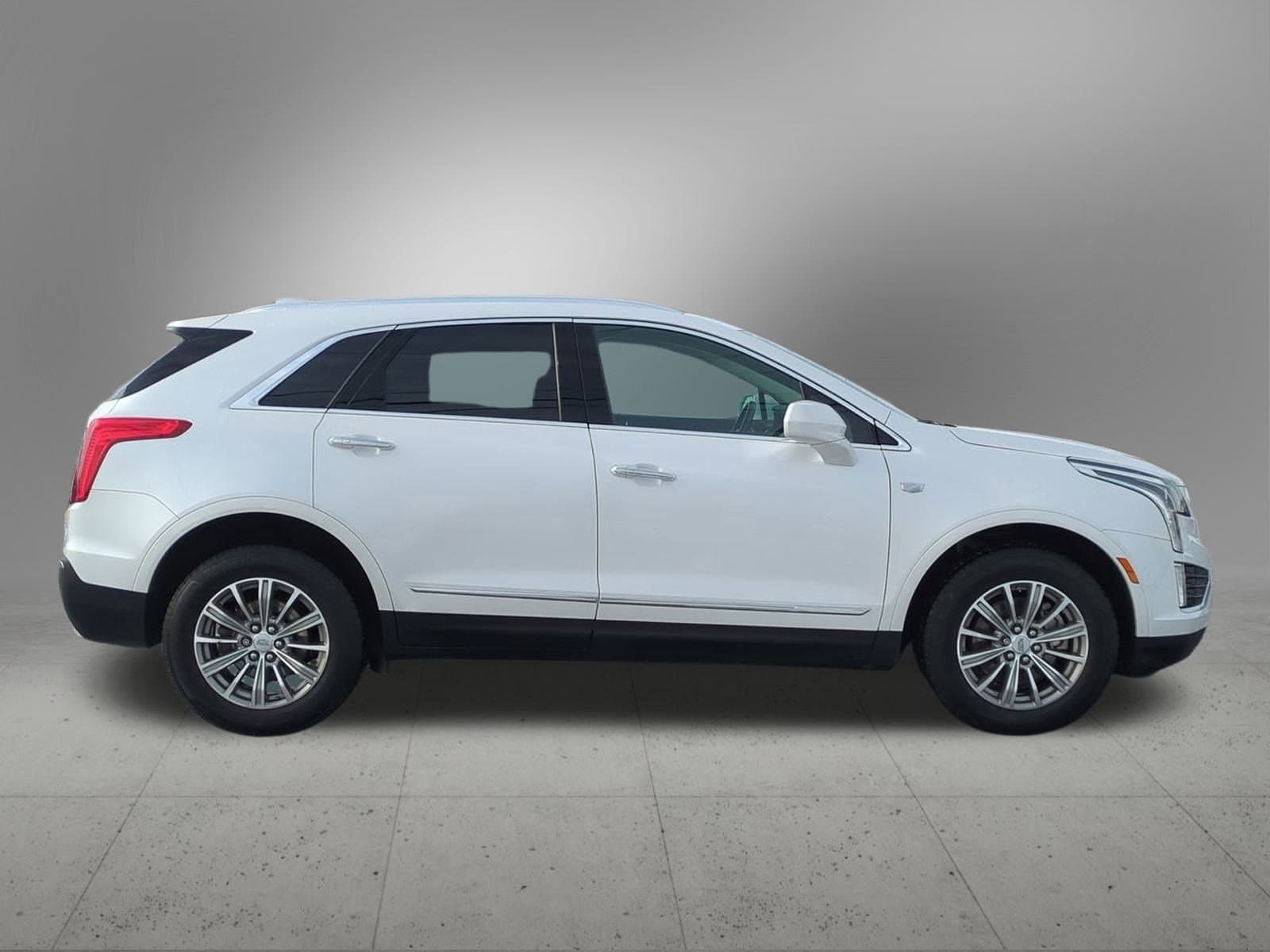 Thumbnail: 2018 Cadillac XT5 - 7