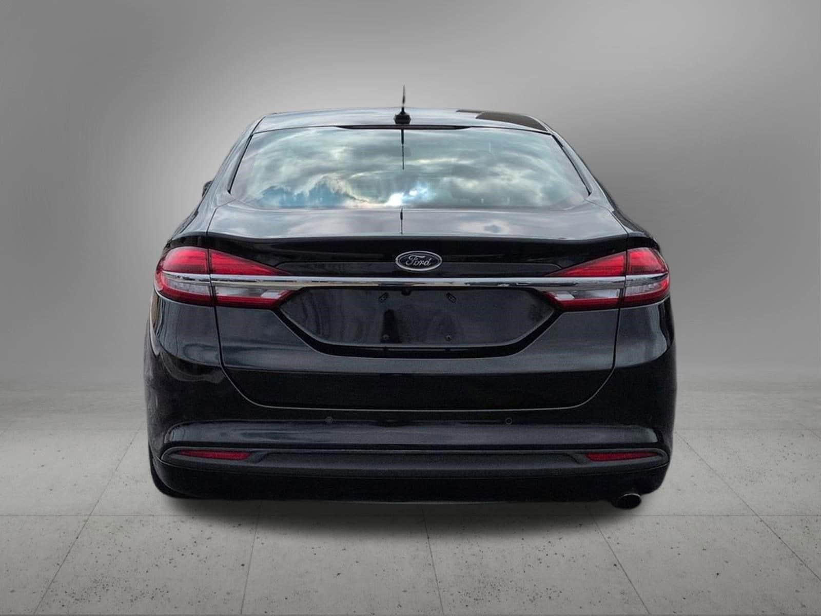 Thumbnail: 2018 Ford Fusion - 5