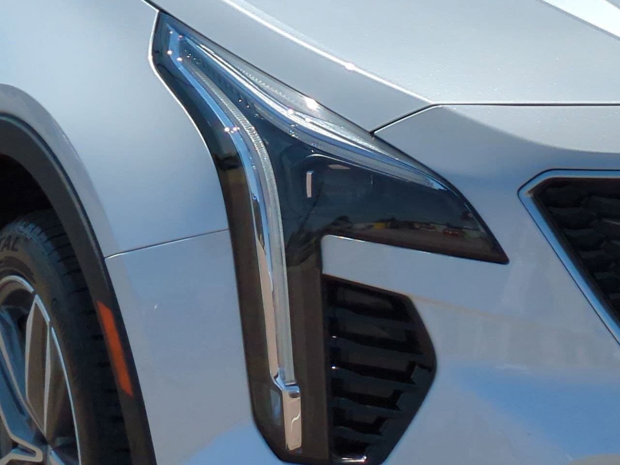Thumbnail: 2022 Cadillac XT4 - 10