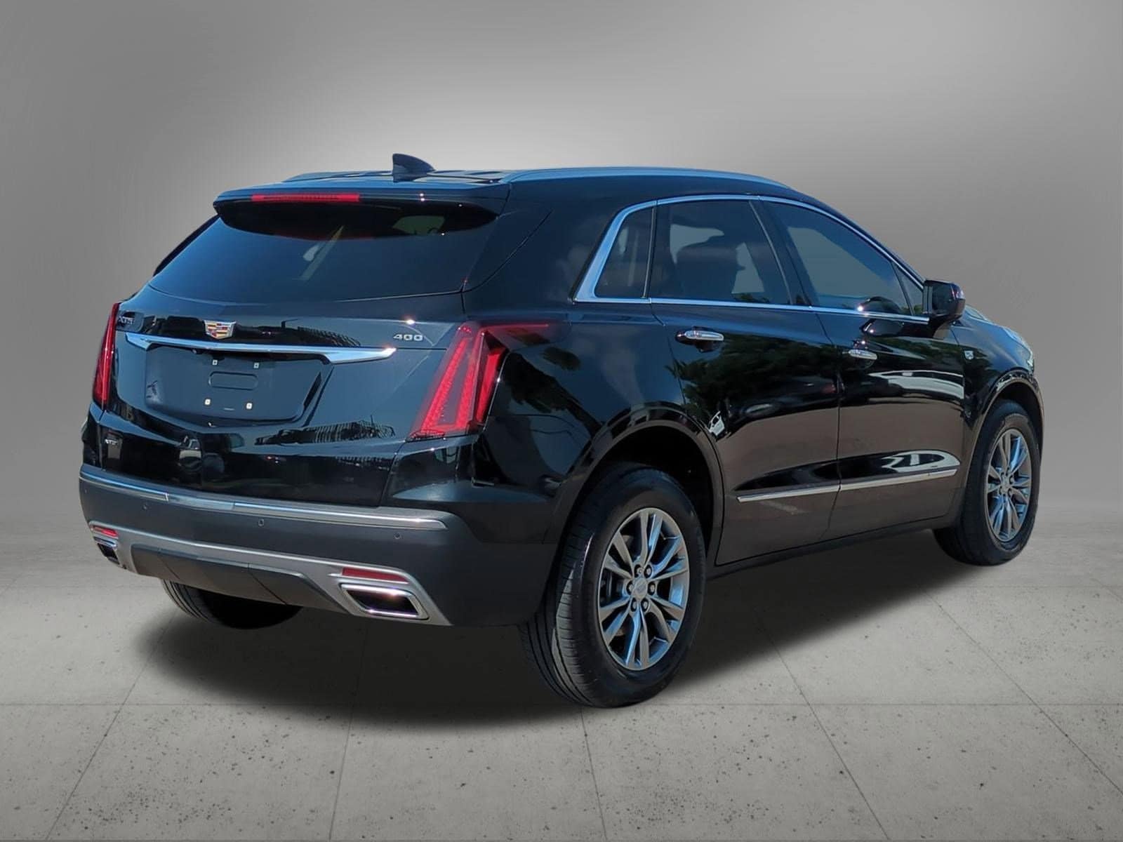 Thumbnail: 2022 Cadillac XT5 - 6
