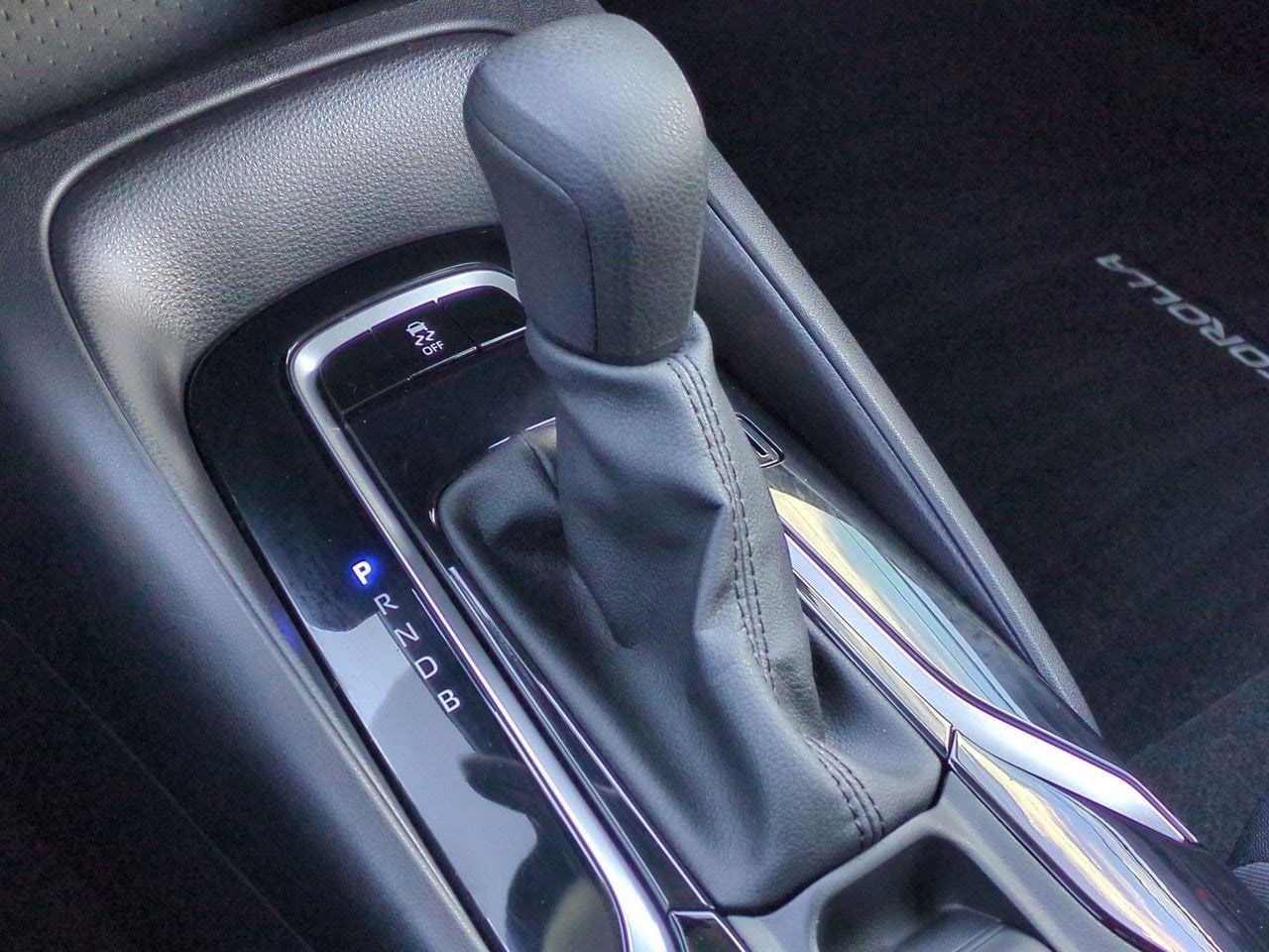 Thumbnail: 2022 Toyota Corolla - 28