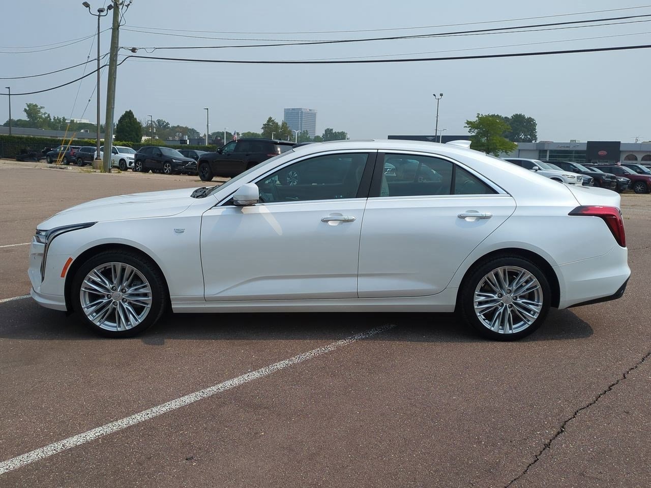 Thumbnail: 2023 Cadillac CT4 - 3