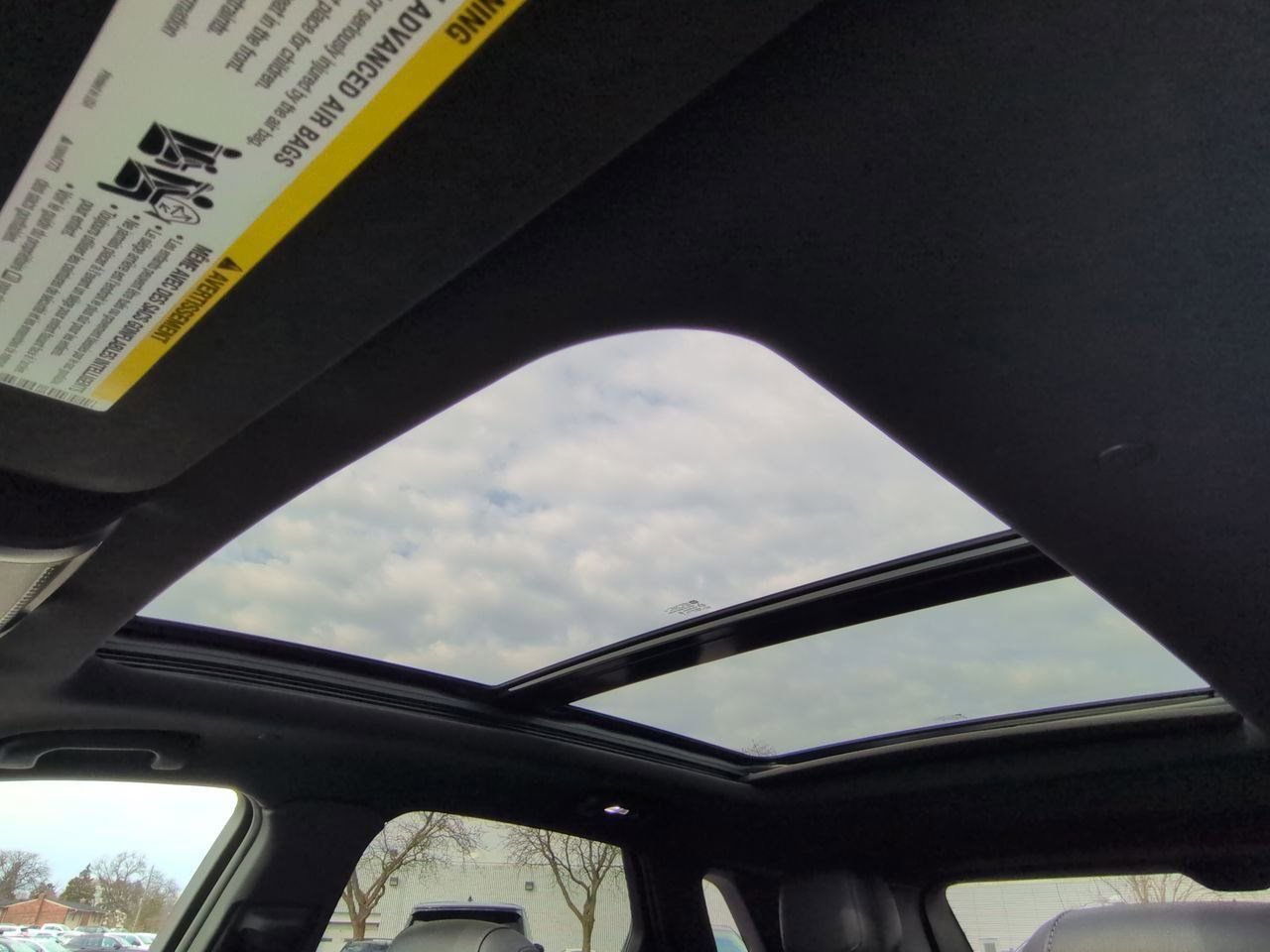 Thumbnail: 2024 Cadillac XT5 - 19