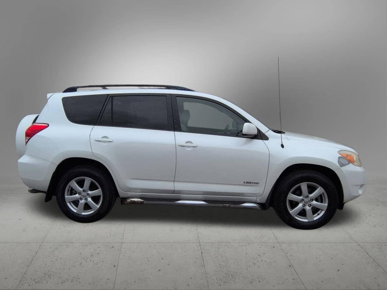 Thumbnail: 2007 Toyota RAV4 - 7