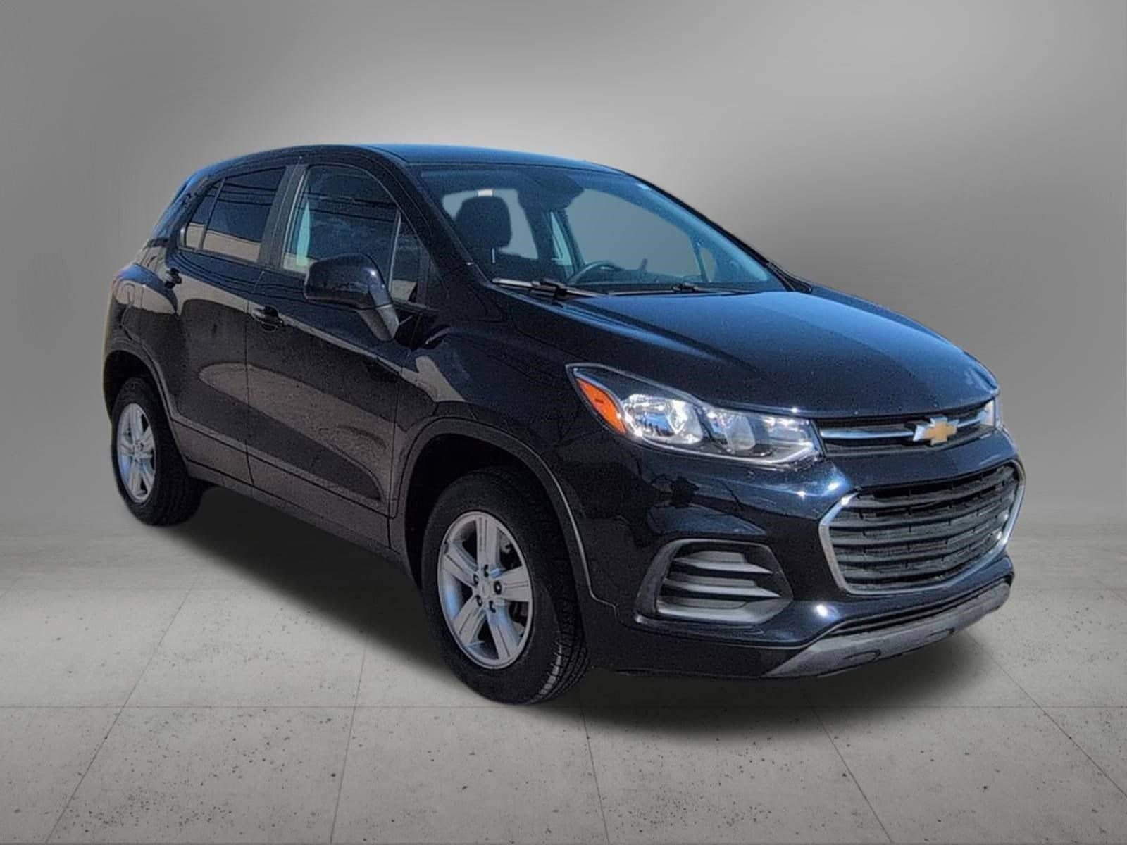 Thumbnail: 2021 Chevrolet Trax - 8