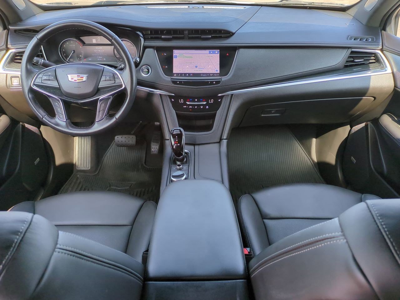 Thumbnail: 2023 Cadillac XT5 - 14