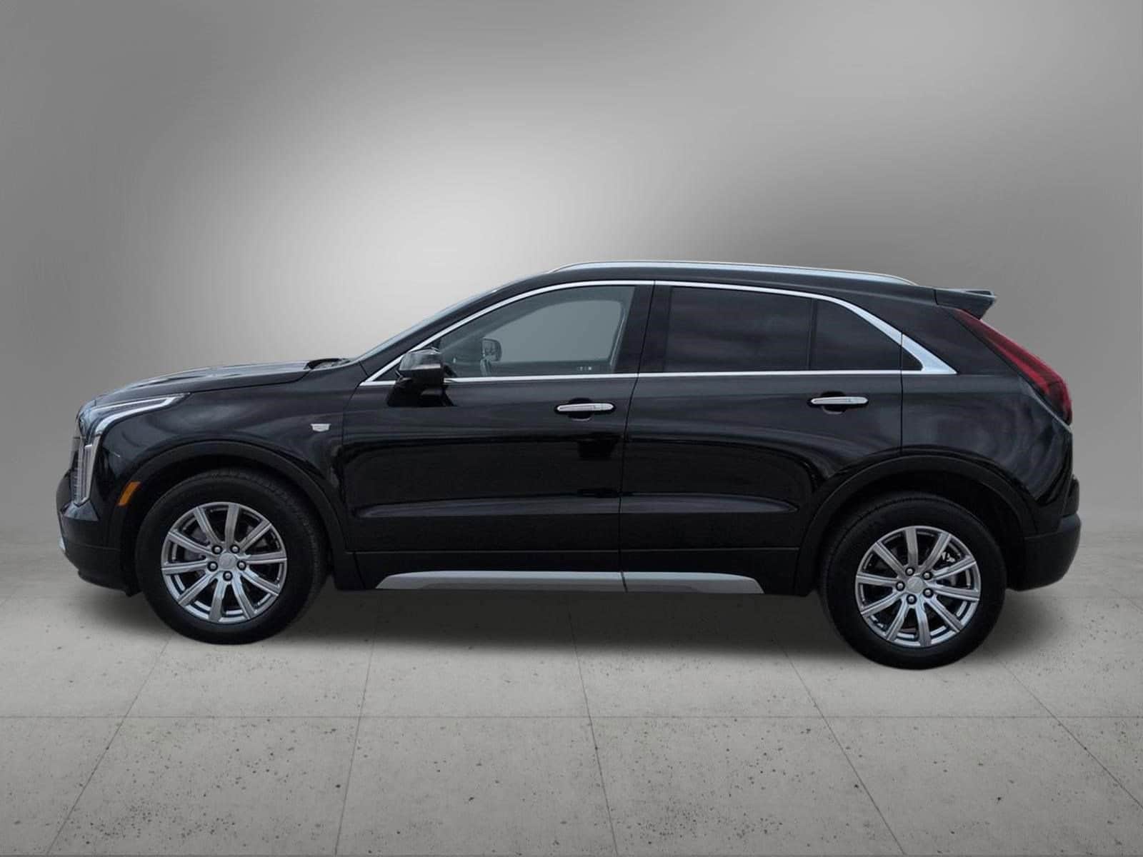 Thumbnail: 2023 Cadillac XT4 - 2