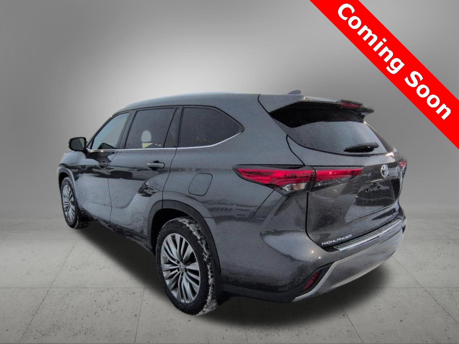 Thumbnail: 2023 Toyota Highlander - 4