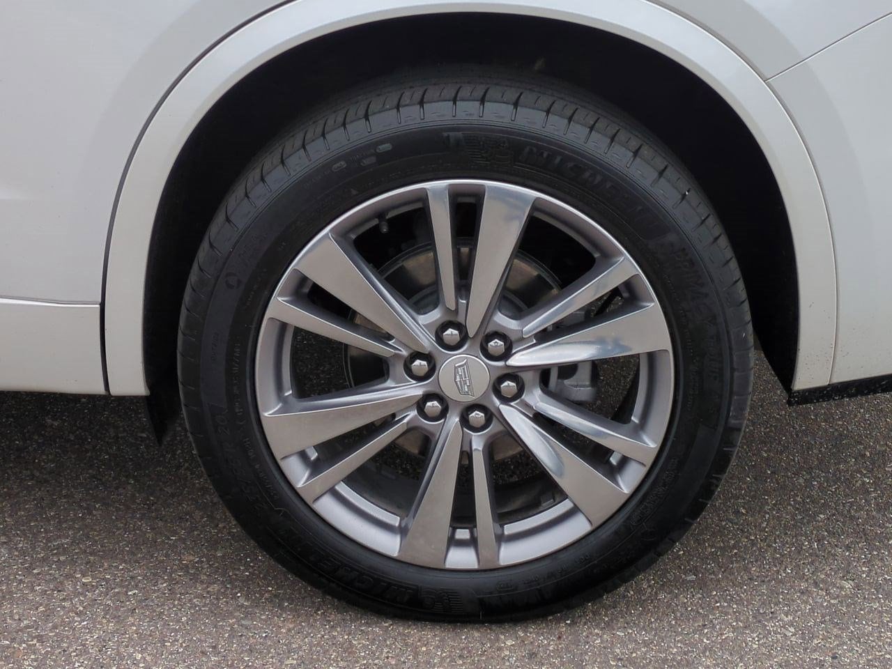 Thumbnail: 2022 Cadillac XT6 - 13