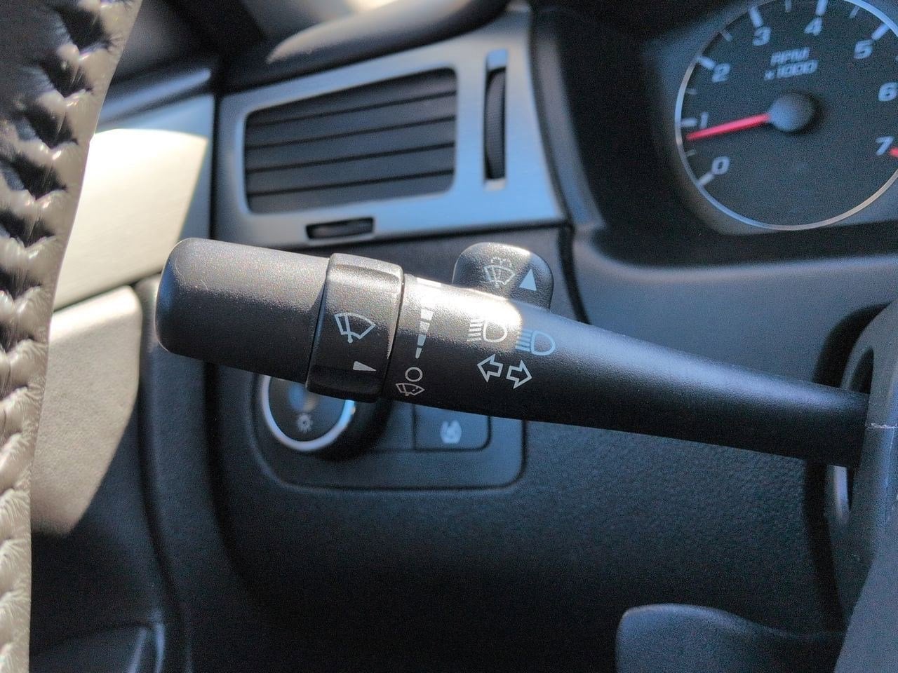 Thumbnail: 2008 Chevrolet Impala - 25