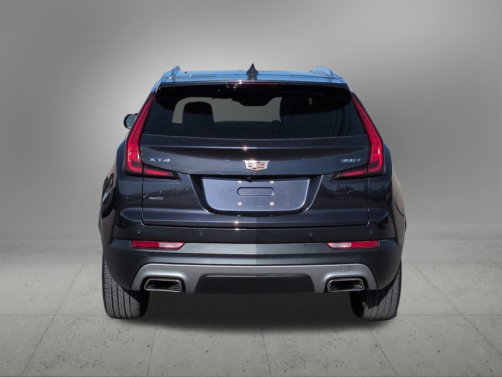 Thumbnail: 2023 Cadillac XT4 - 5