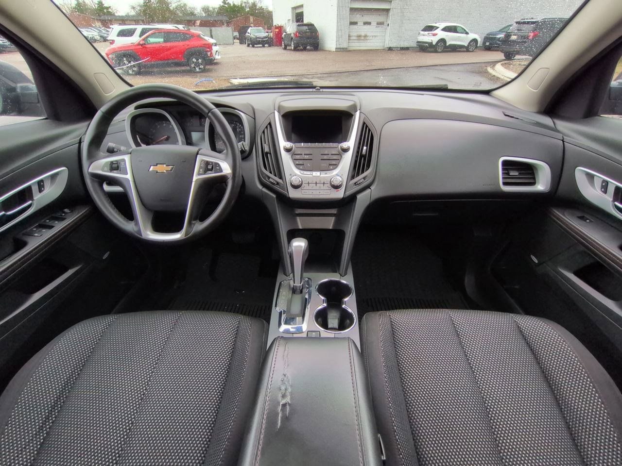 Thumbnail: 2015 Chevrolet Equinox - 15