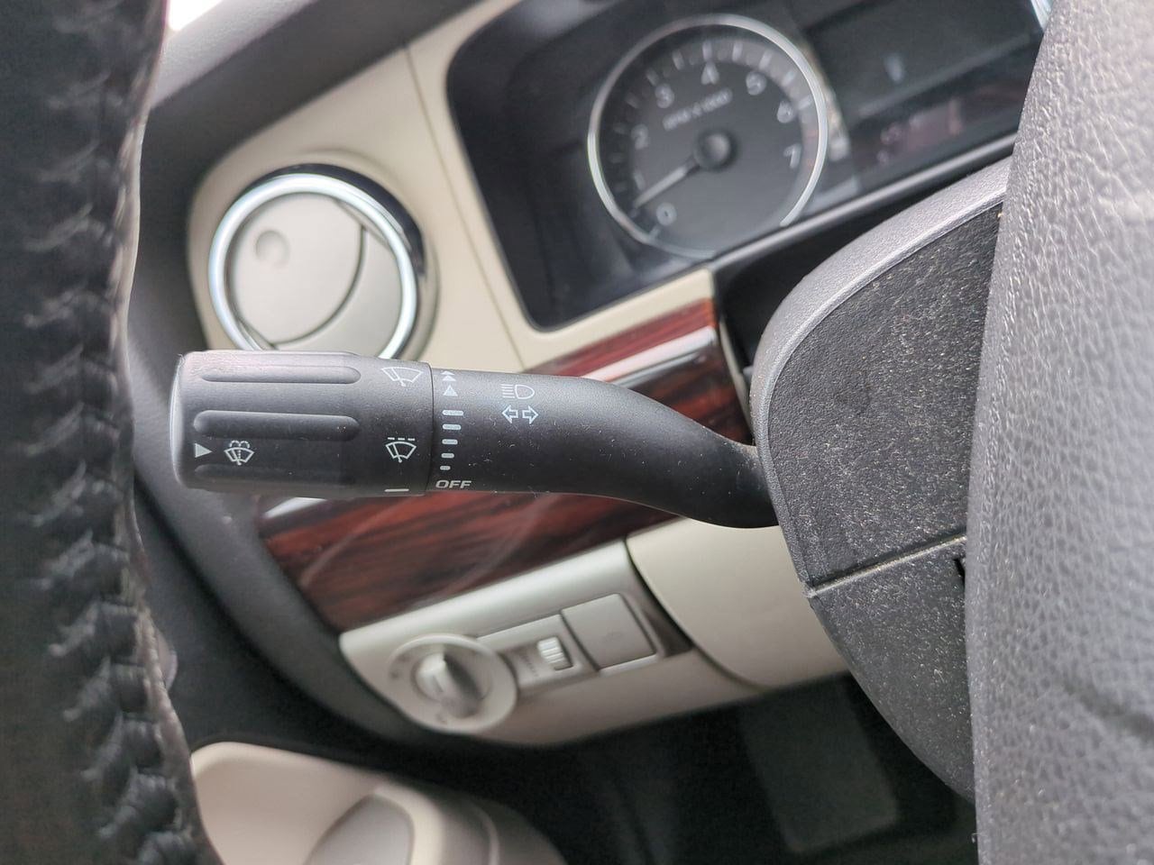 Thumbnail: 2008 Lincoln MKZ - 24