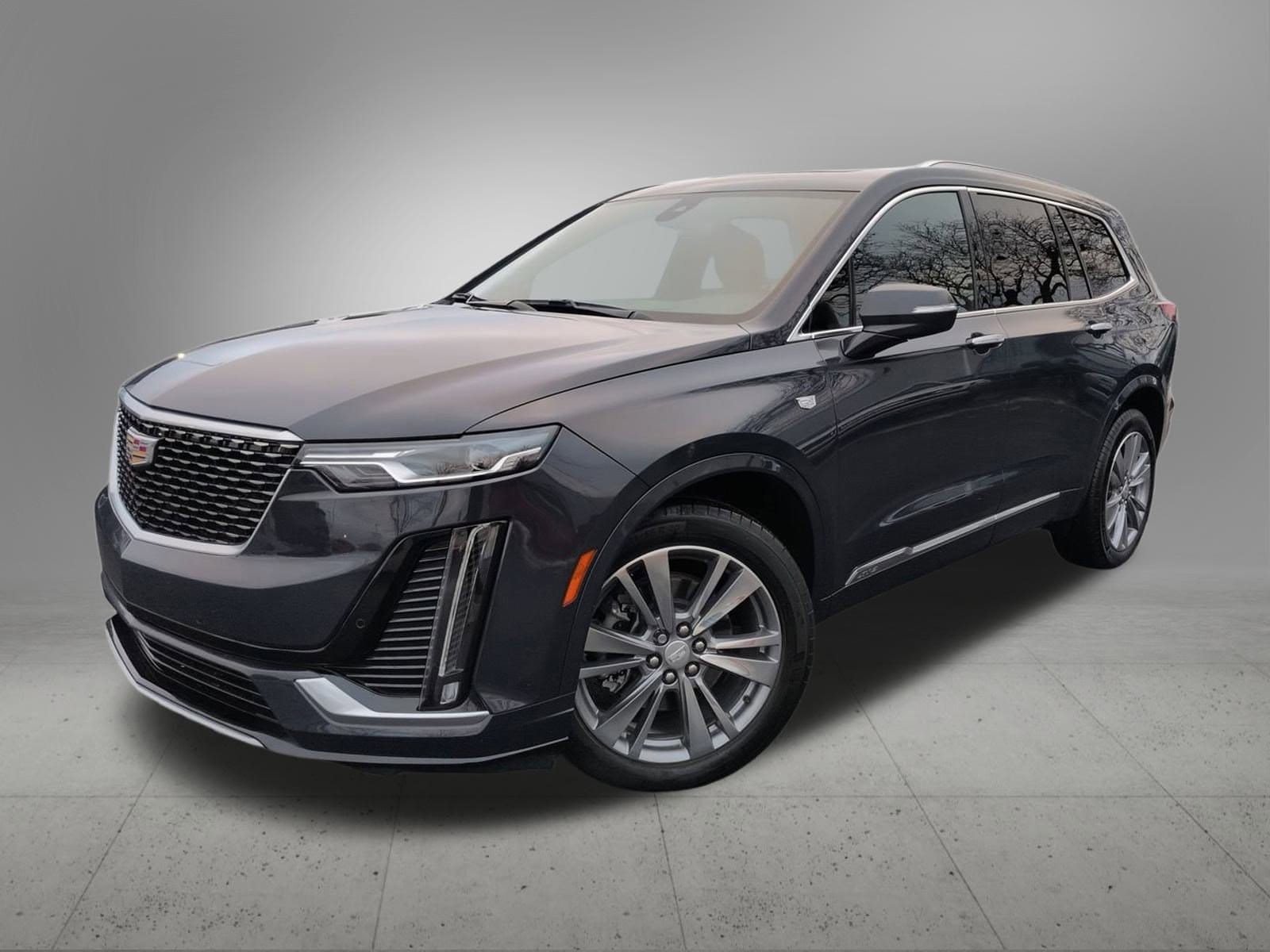 Thumbnail: 2025 Cadillac XT6 - 1