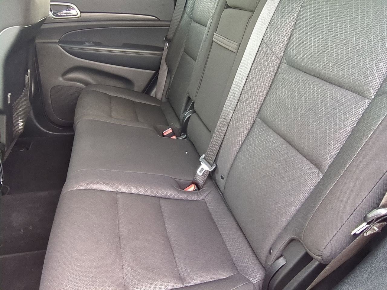 Thumbnail: 2020 Jeep Grand Cherokee - 19