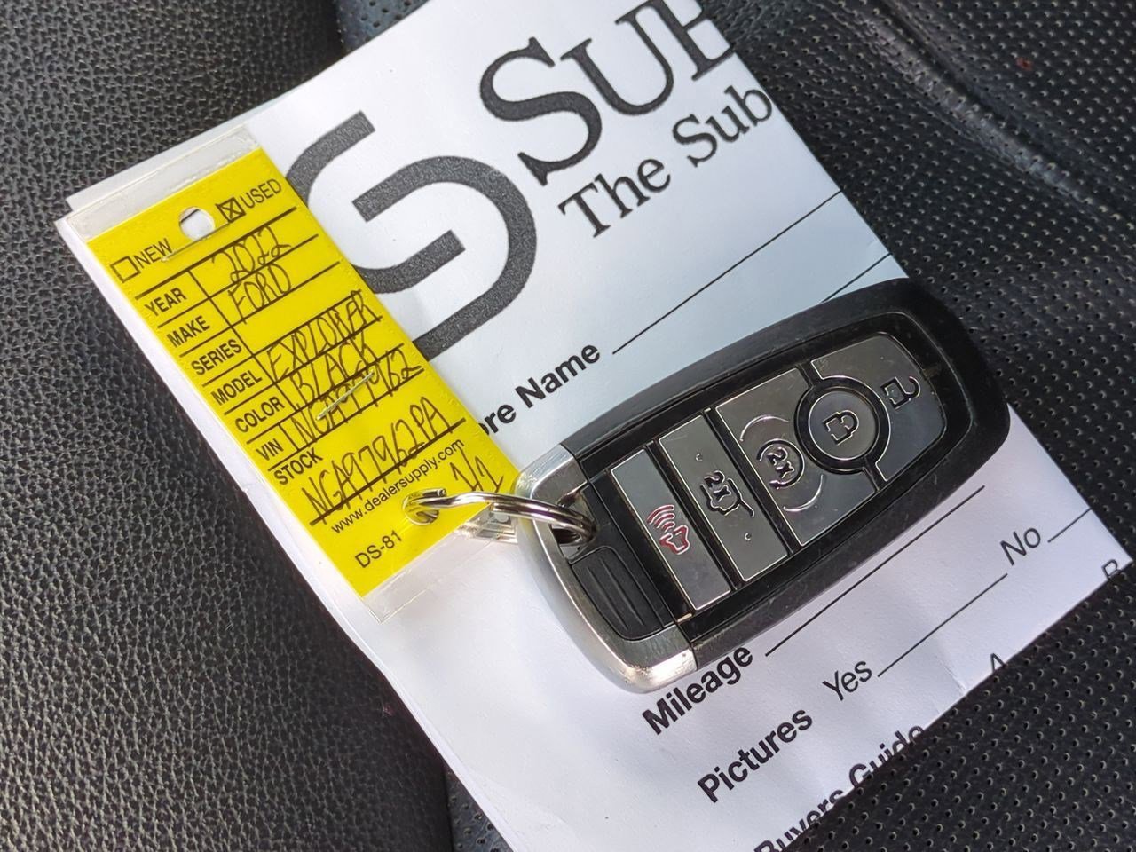 Thumbnail: 2022 Ford Explorer - 36