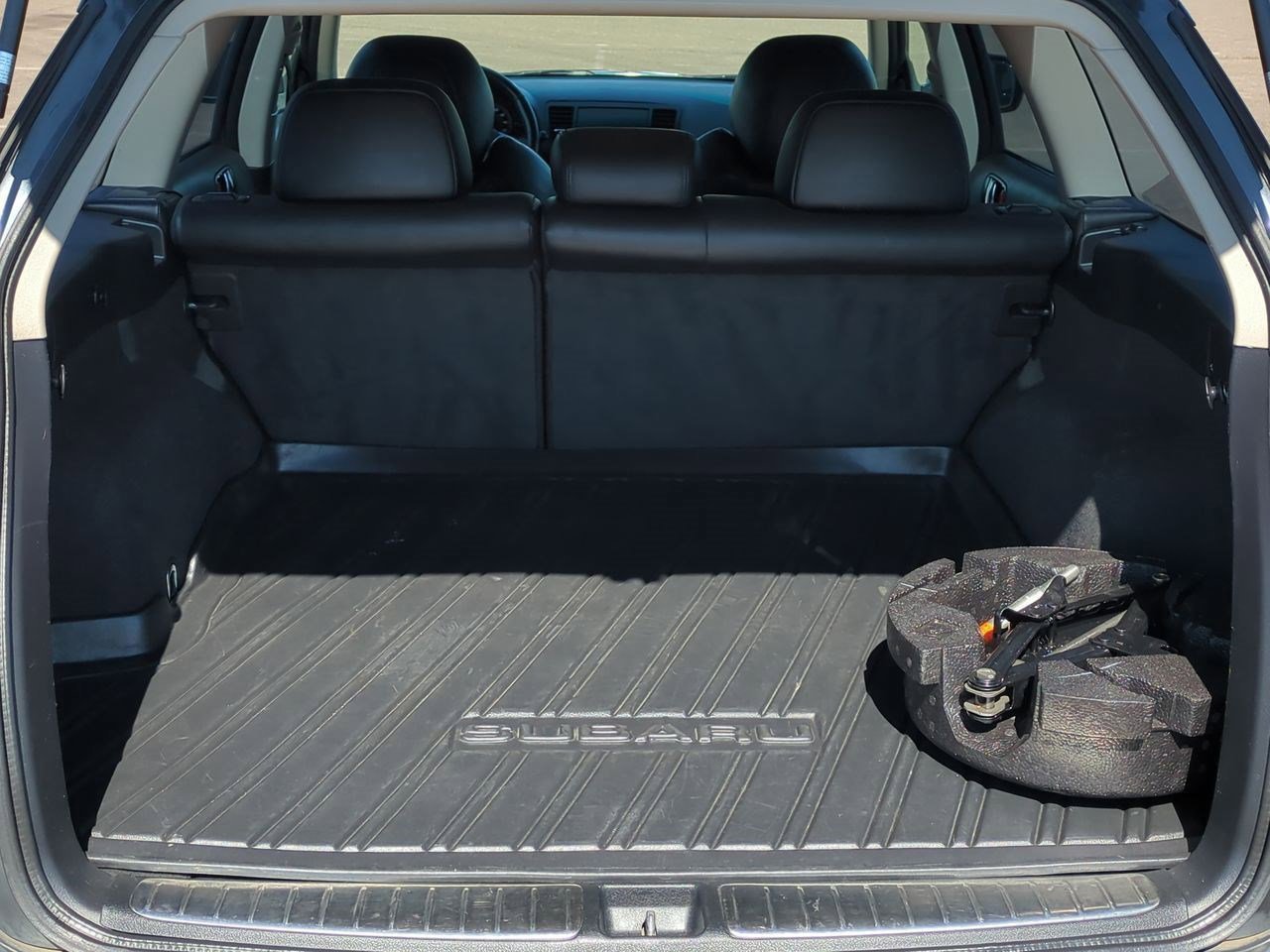 Thumbnail: 2008 Subaru Outback - 32