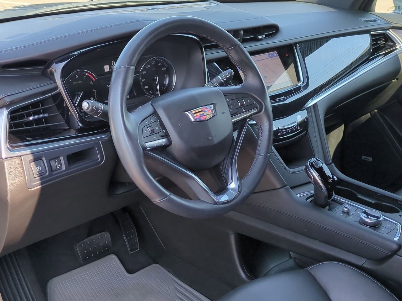 Thumbnail: 2024 Cadillac XT6 - 2