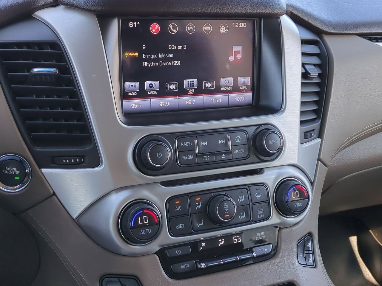 Thumbnail: 2016 GMC Yukon XL - 28