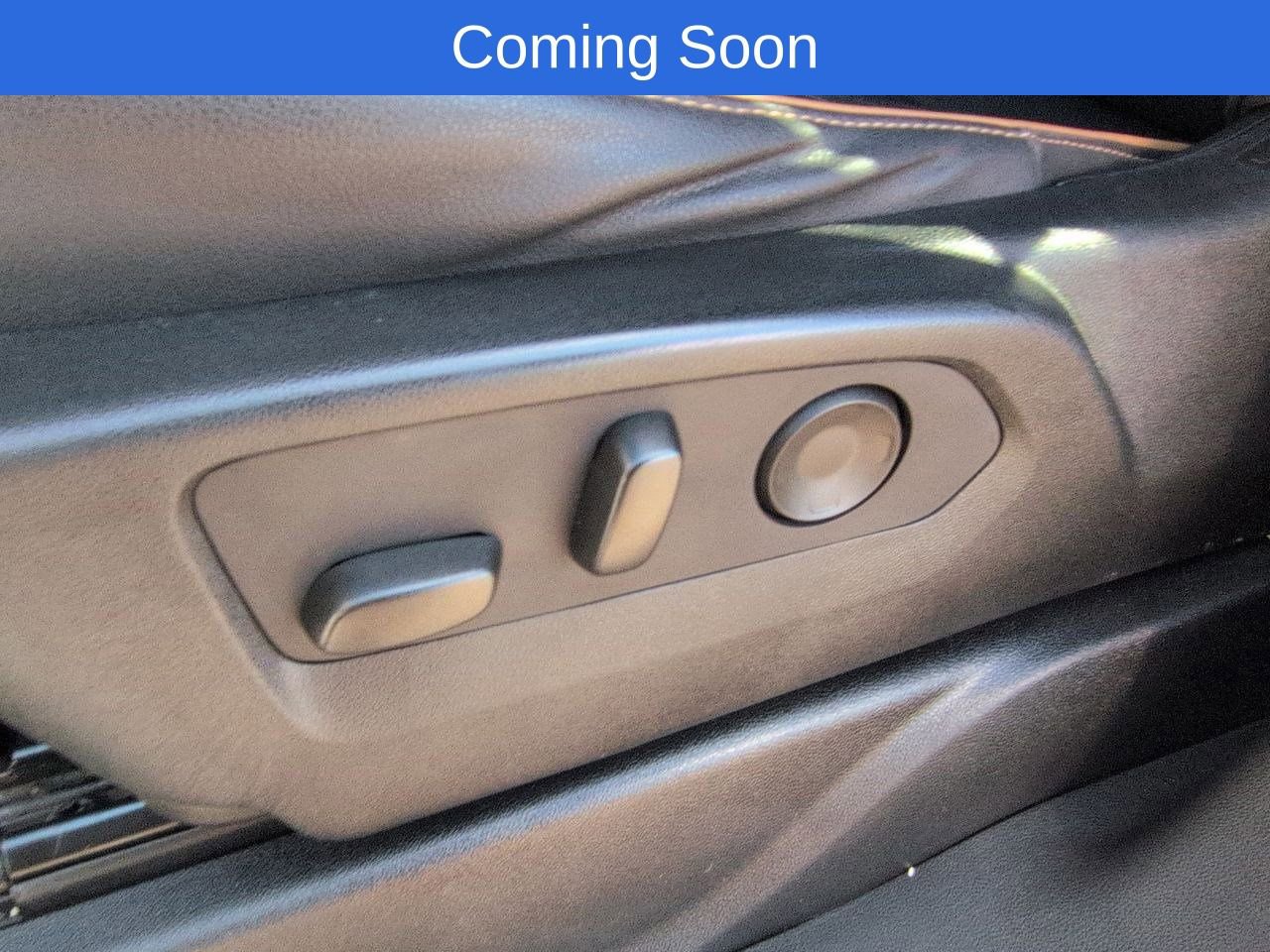Thumbnail: 2023 GMC Yukon XL - 17