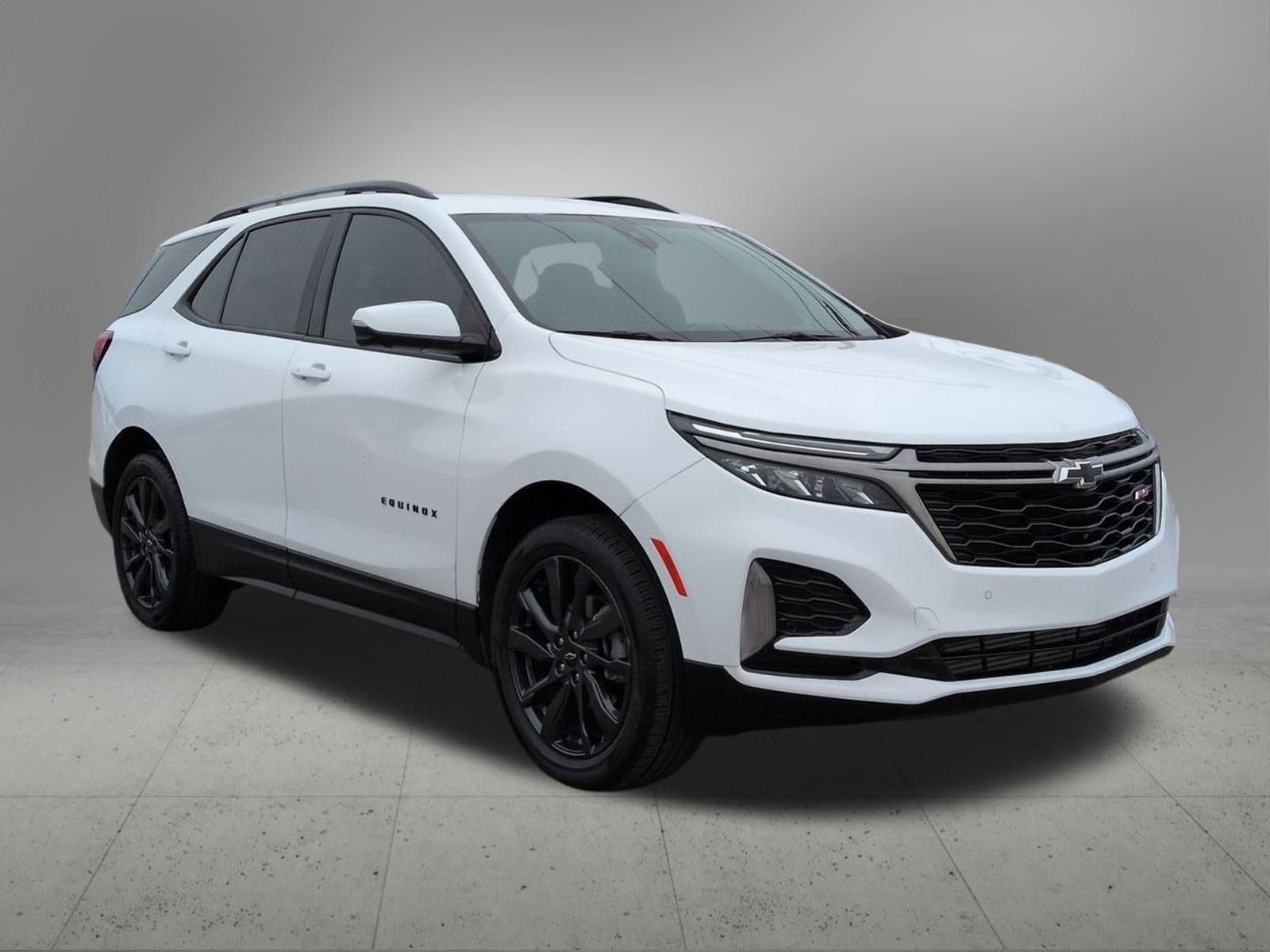 Thumbnail: 2023 Chevrolet Equinox - 8