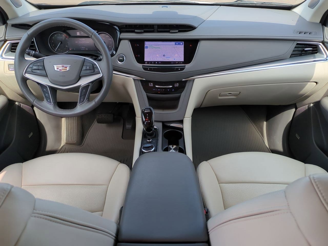 Thumbnail: 2023 Cadillac XT5 - 14