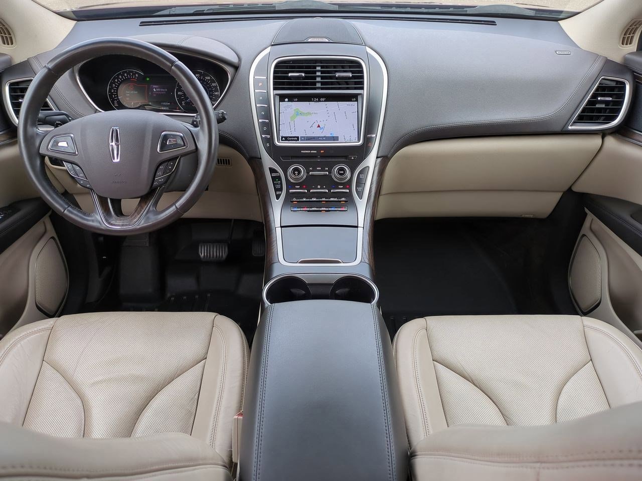 Thumbnail: 2016 Lincoln MKX - 13