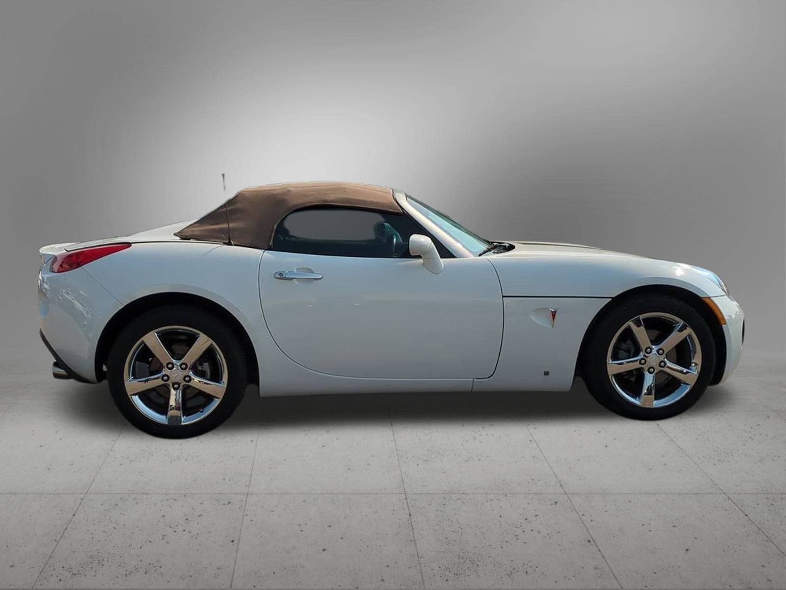 Thumbnail: 2008 Pontiac Solstice - 7