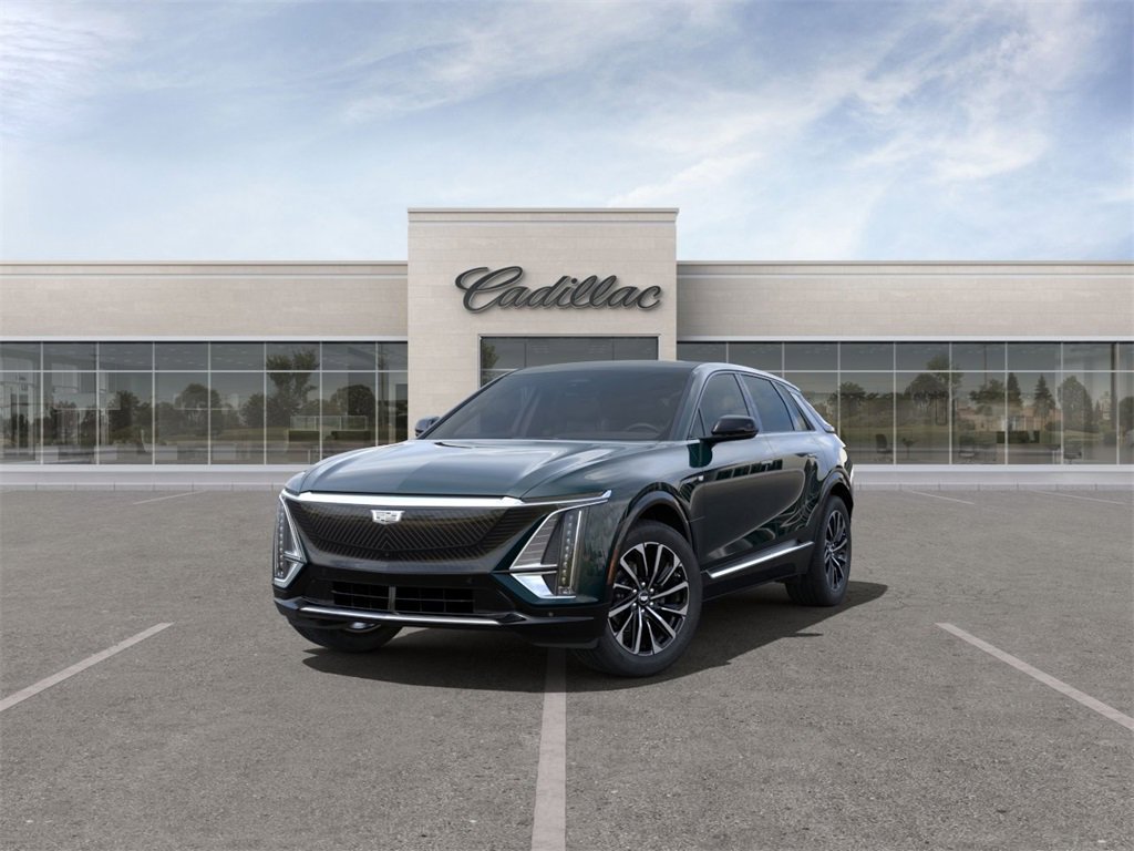 2024 Cadillac Lyriq Sport 2 8