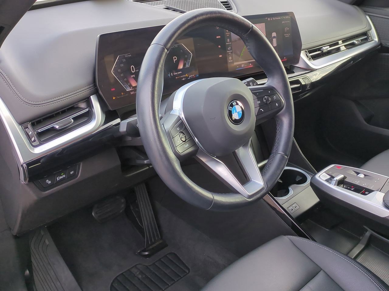 Thumbnail: 2023 BMW X1 - 2