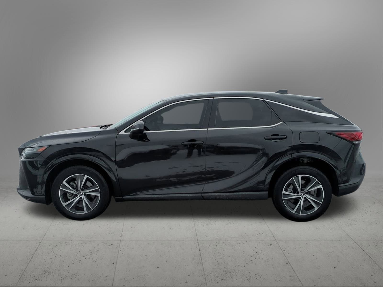 Thumbnail: 2023 Lexus RX - 3