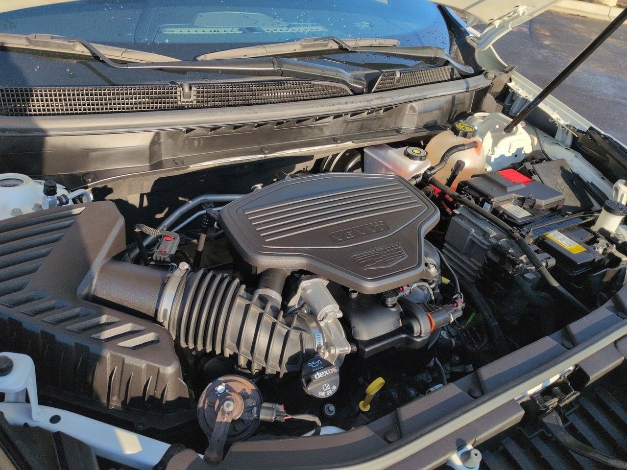 Thumbnail: 2023 Cadillac XT5 - 14