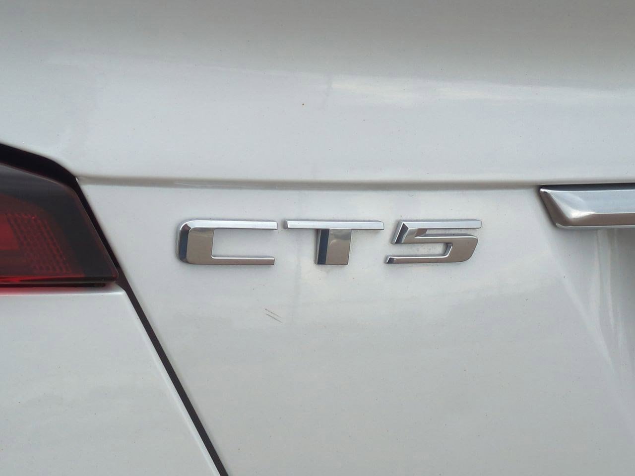 Thumbnail: 2023 Cadillac CT5 - 12