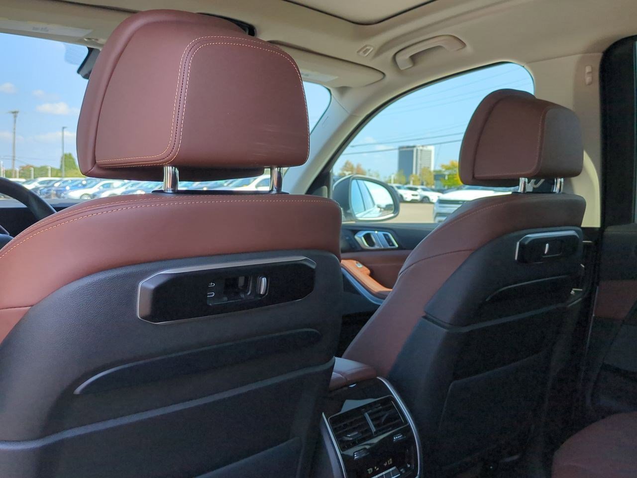 Thumbnail: 2023 BMW X7 - 17