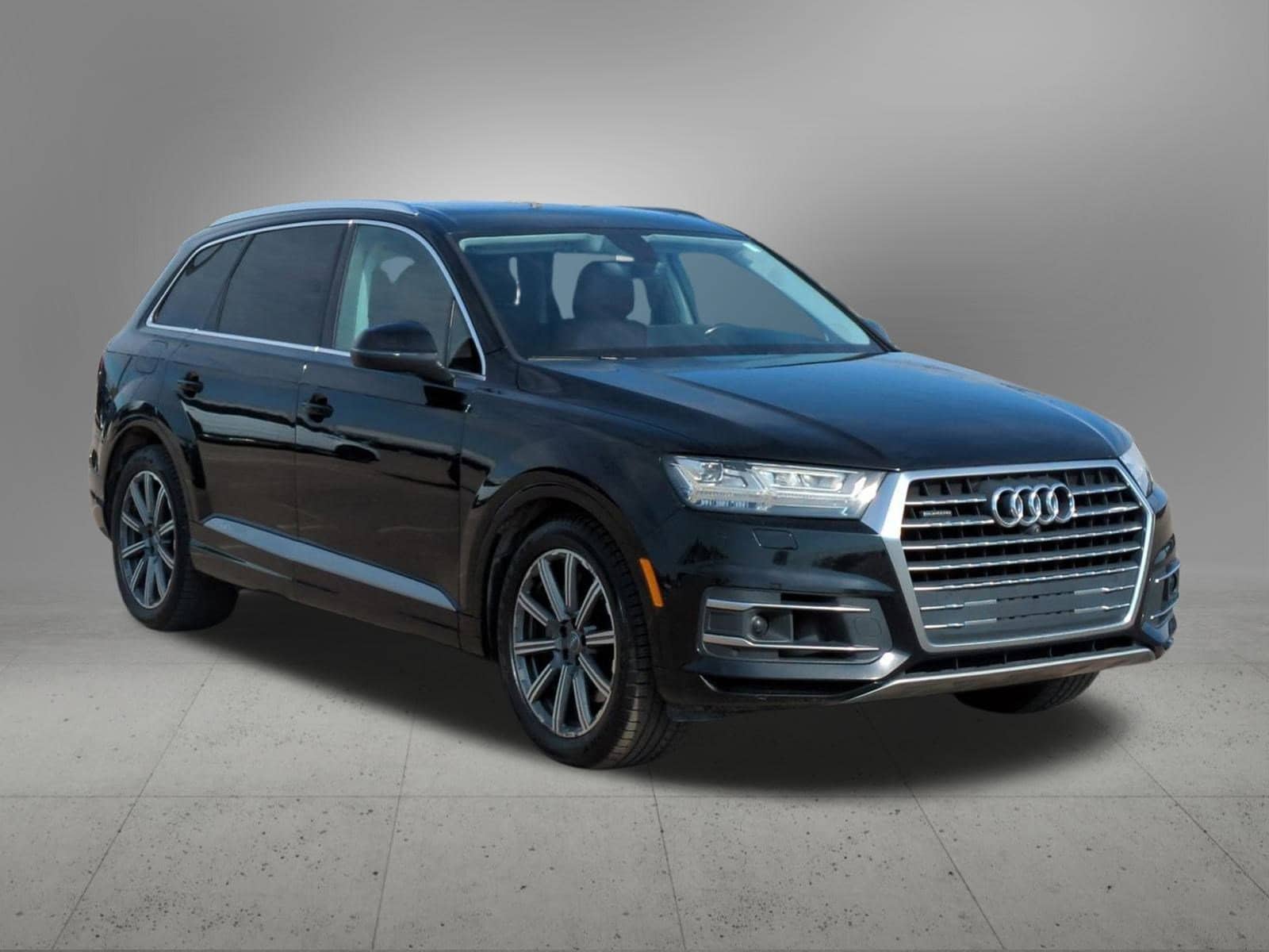 Thumbnail: 2017 Audi Q7 - 8