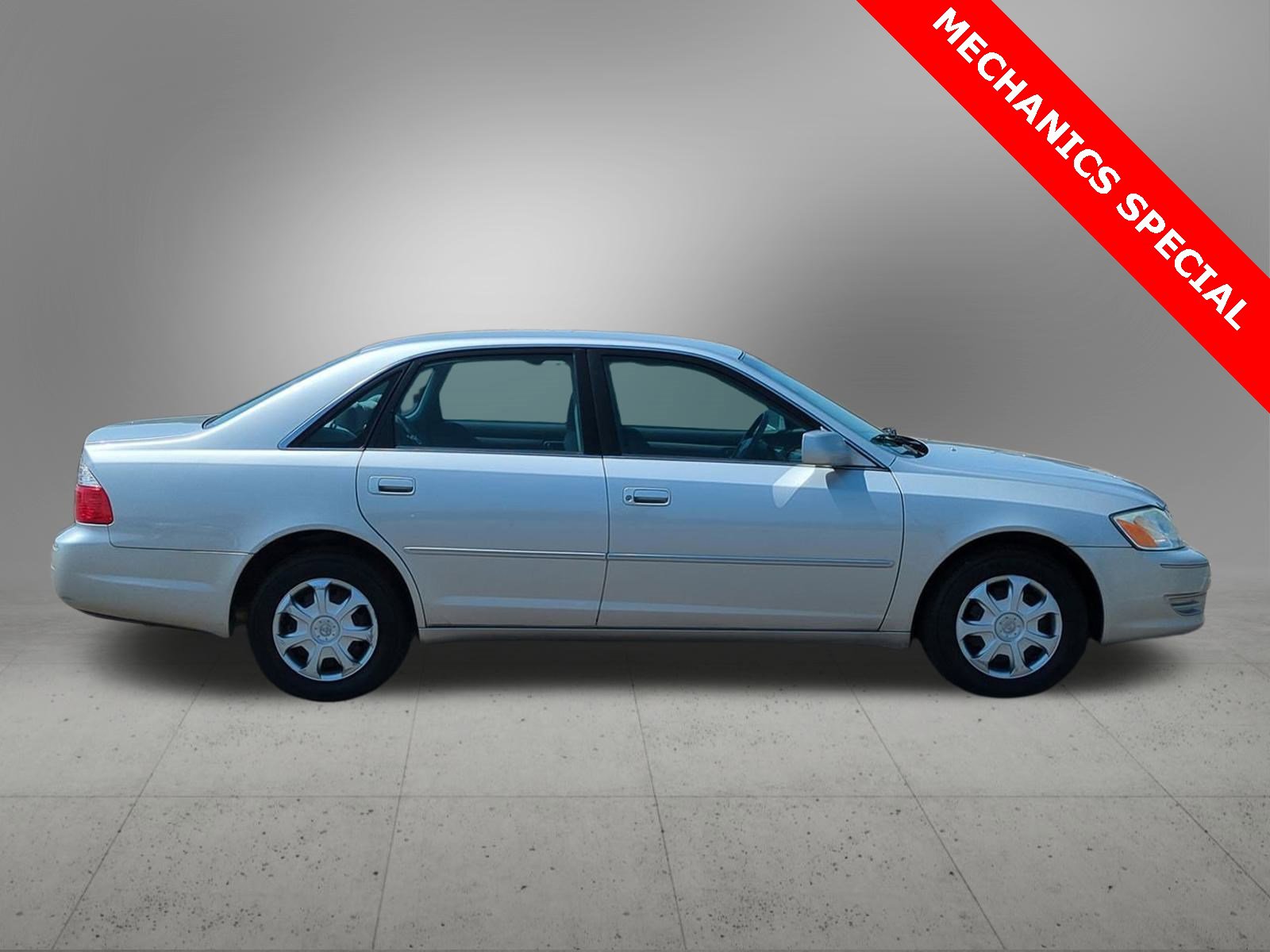 Thumbnail: 2004 Toyota Avalon - 7