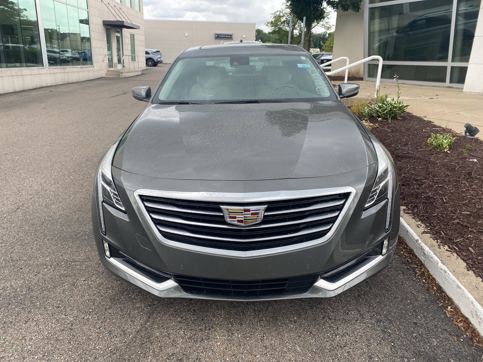 Thumbnail: 2017 Cadillac CT6 - 3