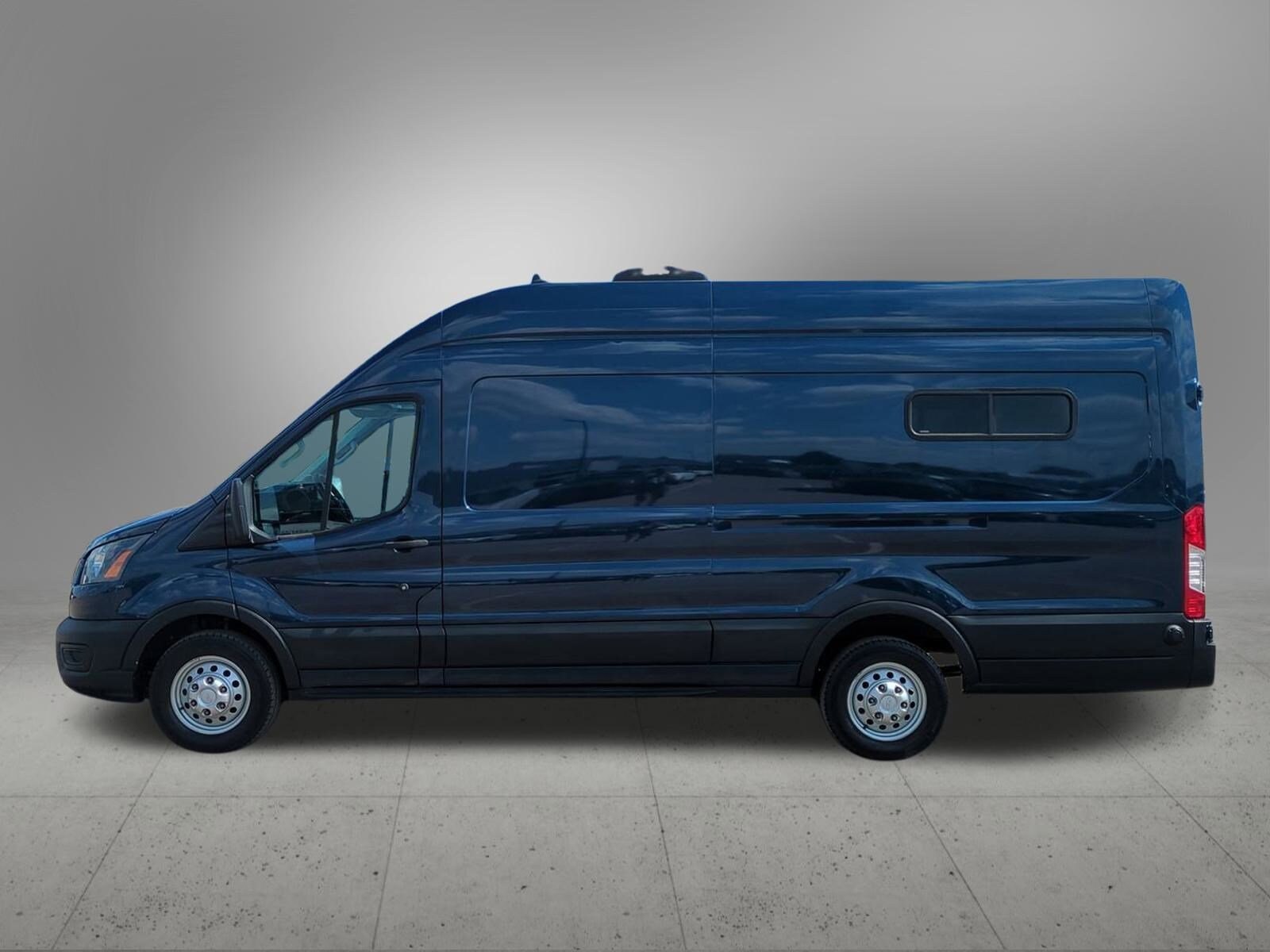 2020 Ford Transit Cargo Van photo 3