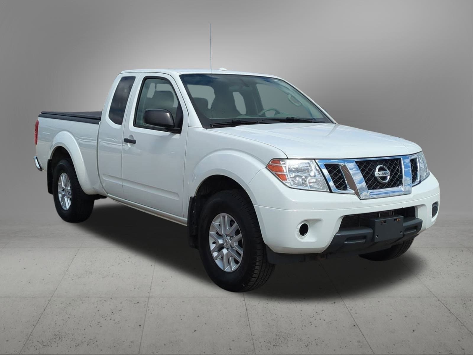 Thumbnail: 2015 Nissan Frontier - 8