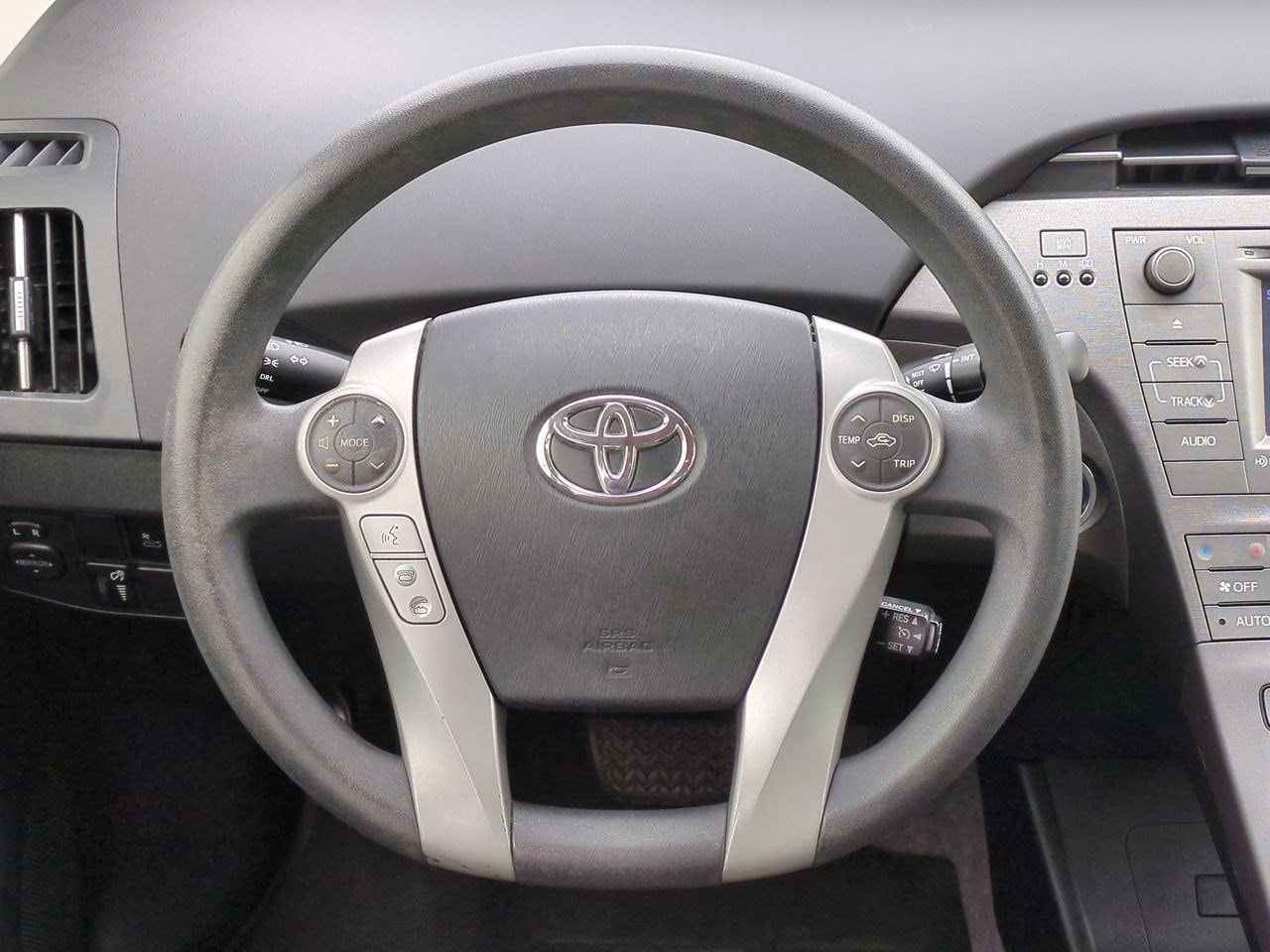 Thumbnail: 2012 Toyota Prius - 23