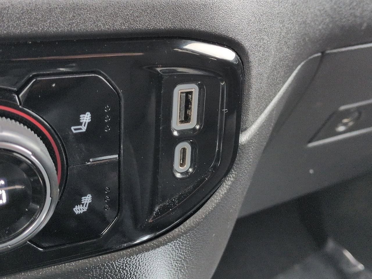 Thumbnail: 2023 Chevrolet Silverado 1500 - 30