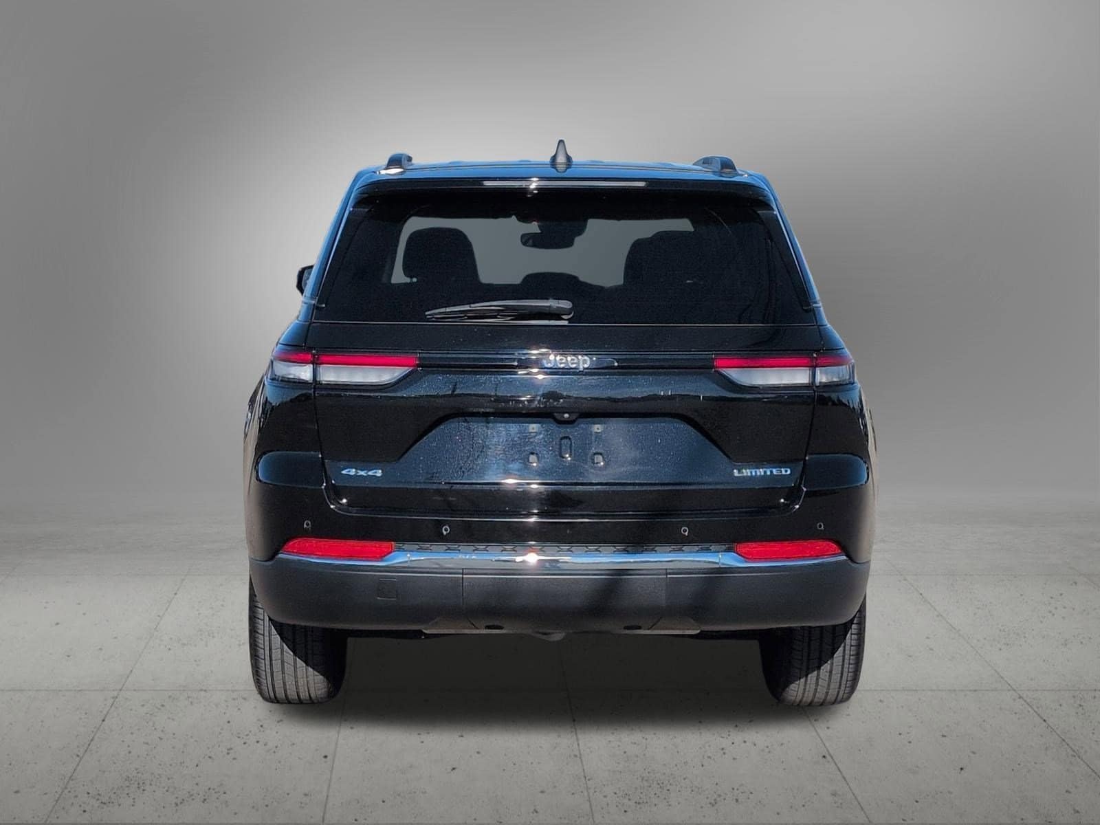 Thumbnail: 2022 Jeep Grand Cherokee - 5