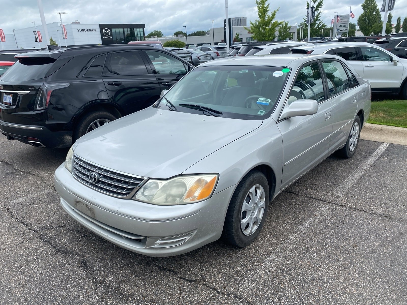 2004 Toyota Avalon XL -
                  Troy, MI