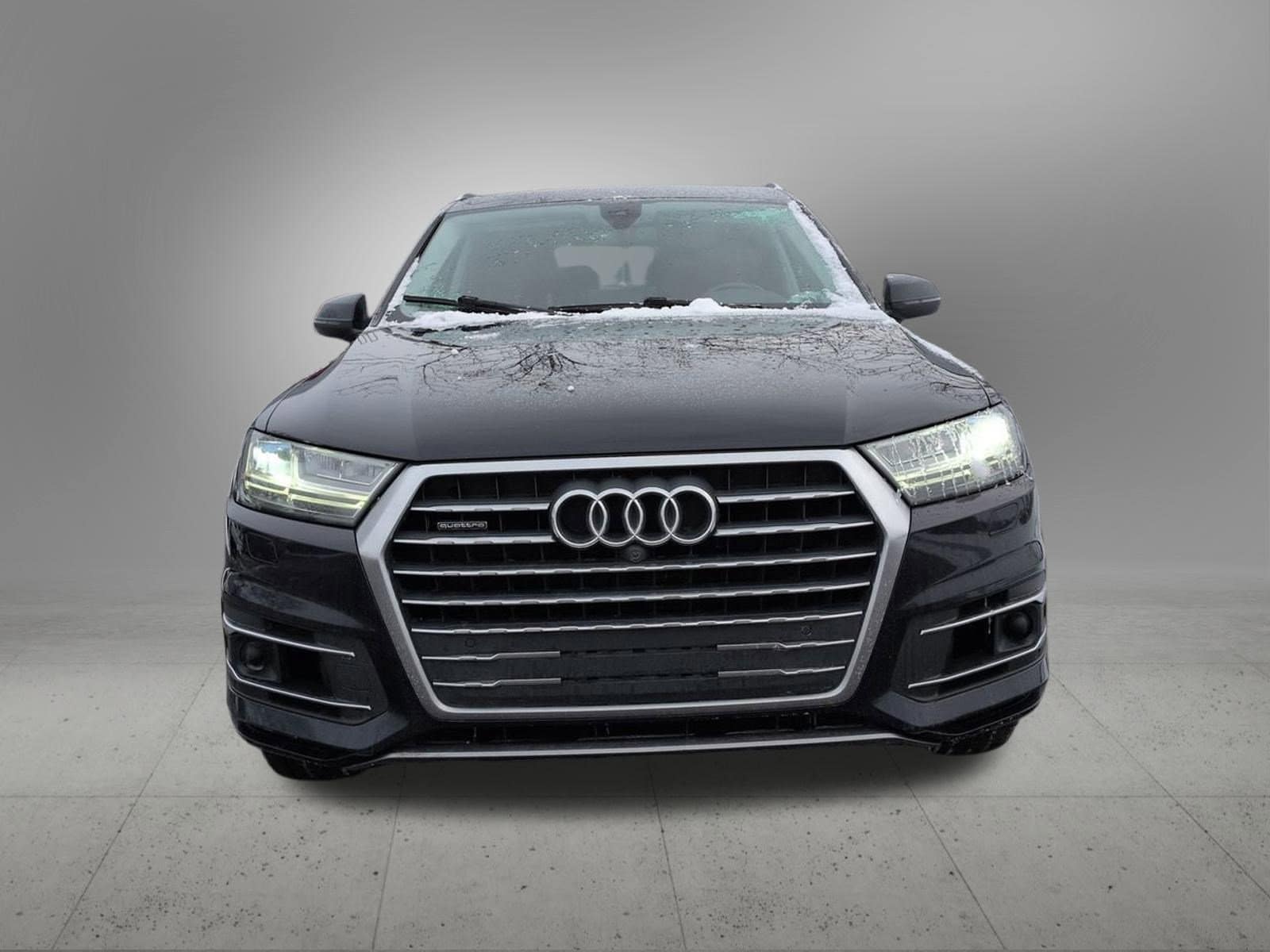 Thumbnail: 2017 Audi Q7 - 9