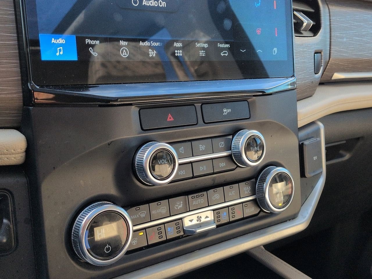 Thumbnail: 2023 Ford Expedition MAX - 31