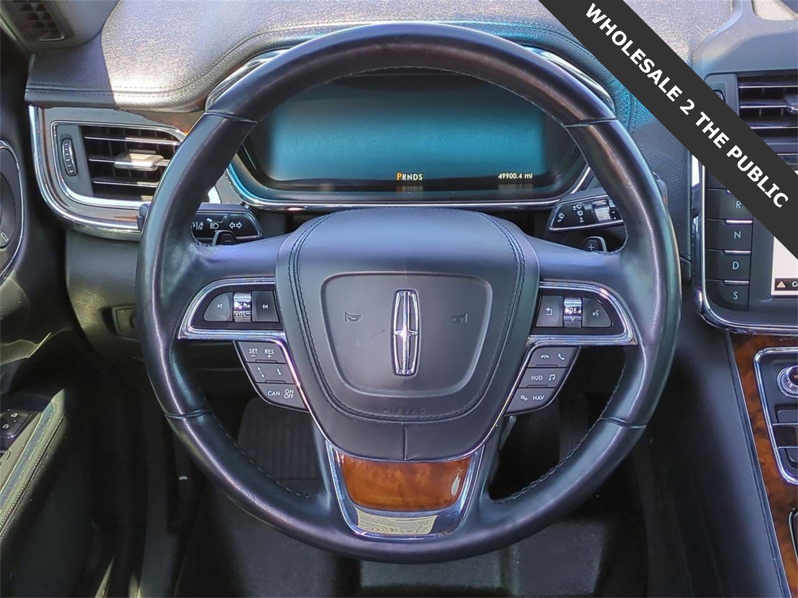 Thumbnail: 2018 Lincoln Continental - 23