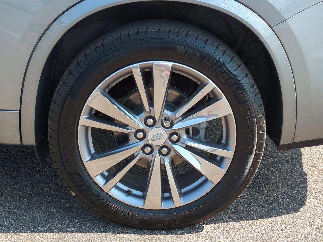 Thumbnail: 2024 Cadillac XT6 - 13