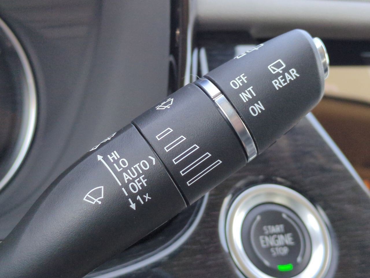 Thumbnail: 2023 Cadillac XT6 - 26